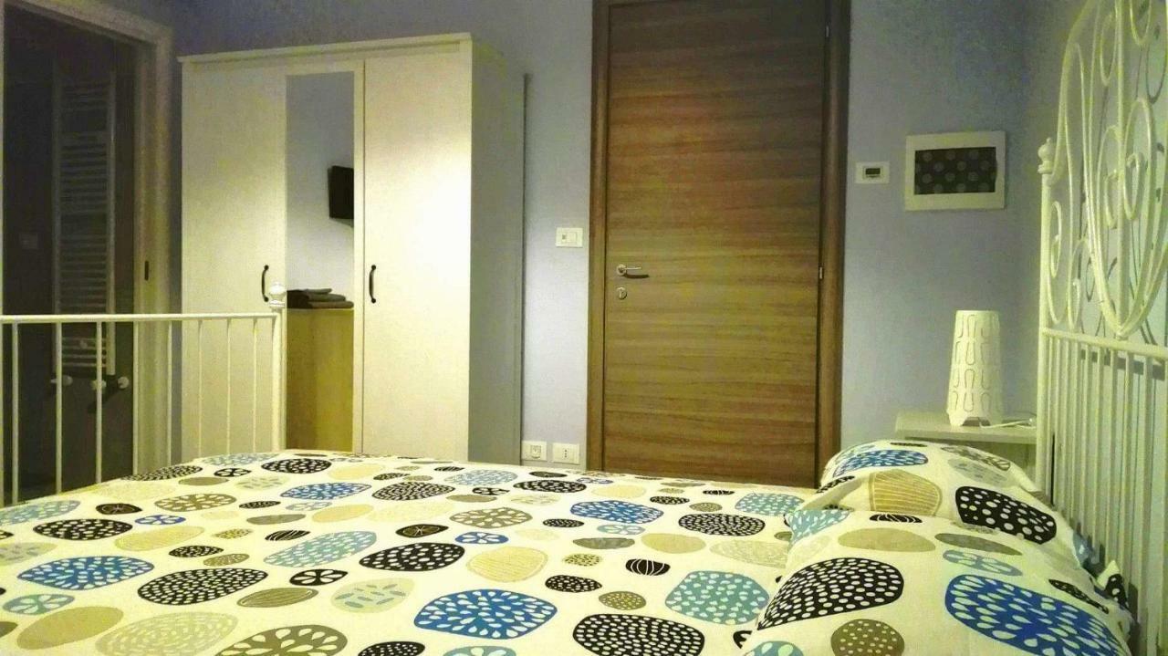 Hotel Tra Menta E Meliga à Carignano  Extérieur photo
