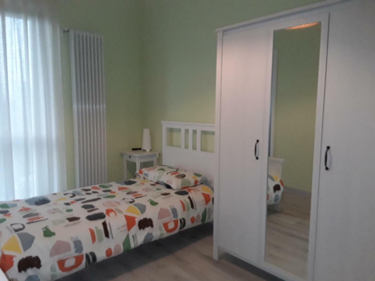 Hotel Tra Menta E Meliga à Carignano  Extérieur photo